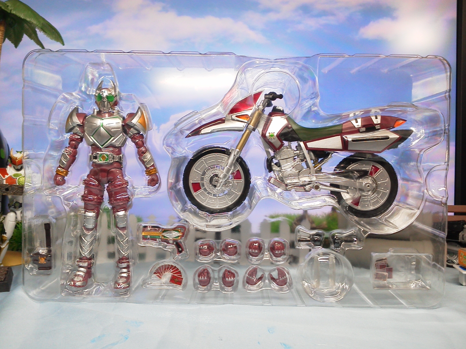 S.H.フィギュアーツ 仮面ライダーギャレン&レッドランバスセット